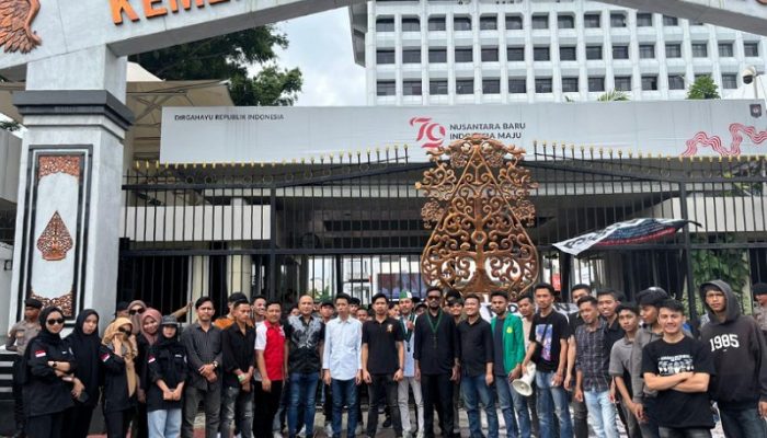 Dugaan Intimidasi Dan Penganiayaan, Mahasiswa Sultra Tuntut Pemecatan Pj Bupati Busel