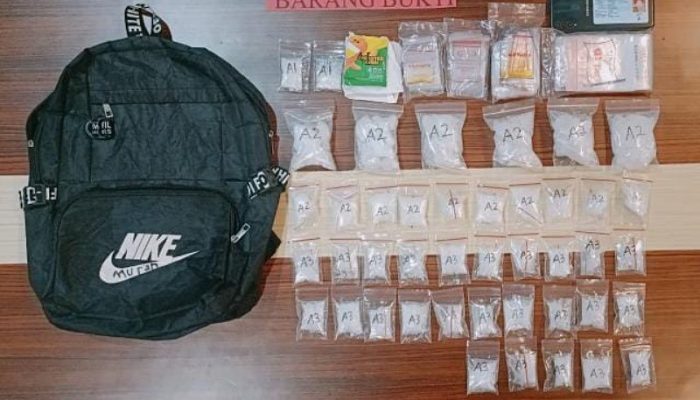Polres Kolaka Berhasil Menangkap Pengedar Narkoba Jenis Sabu Sebanyak 565 Gram