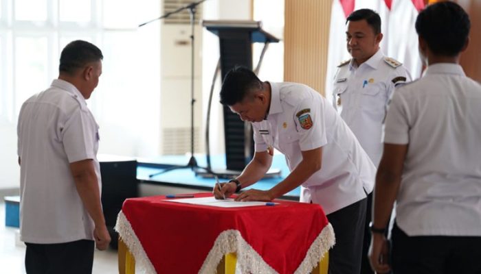 Wujudkan Pemerintahan Yang SETARA, Pemkab Konsel Lakukan Penandatanganan PerJanjian Kinerja Tahun 2025