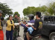 Berbagi Keberkahan di Bulan Ramadhan, Korem 143/HO Berbagi 7.140 Takjil