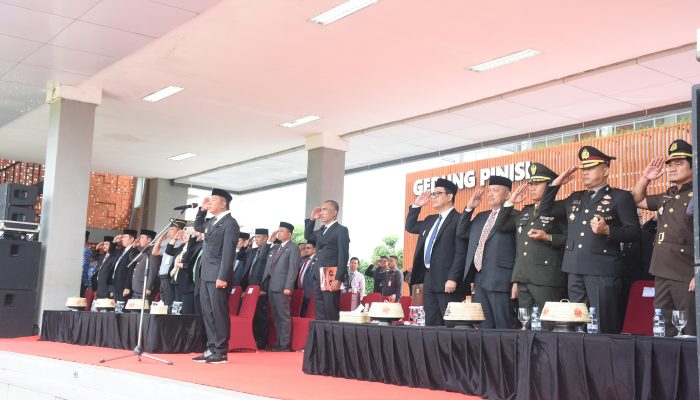 Kapolres Bulukumba AKBP Restu Wijayanto Hadiri Upacara Peringatan Hari Lahir Pancasila di Lapangan Pemuda