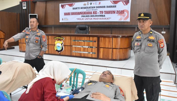 Jelang HUT Bhayangkara ke-79, Polres Bulukumba Gelar Bakti Kesehatan Donor Darah