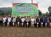 Polres Kolaka Gelar Penanaman Jagung Serentak di Desa Ulubaula Kec. Baula