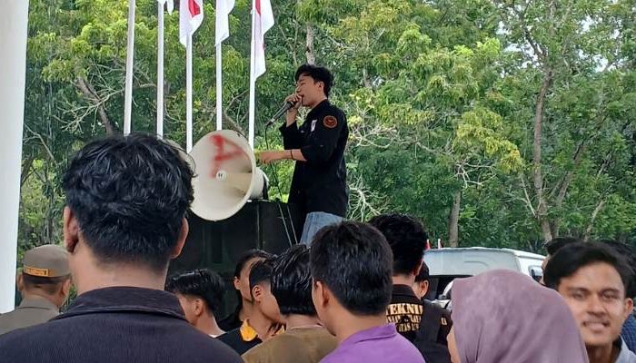 Oknum Kades Morombo Pantai Konut, Bakal di Laporkan ke Kejari Konawe Atas Dugaan Korupsi DD Tahun 2024