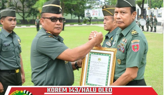 Pimpin Upacara Dan Tradisi Purna Tugas Personel Korem 143/HO, Danrem 143/Halu Oleo : Purna Tugas Bukanlah Akhir Dari Pengabdian