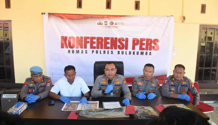 Ngeri,  Ayah Dibunuh Secara Brutal, Pelaku Ternyata Anak Kandung Dan Tetangga