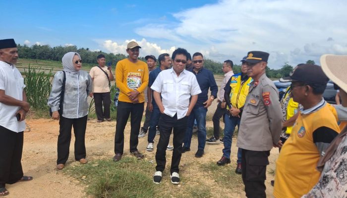 Anggota DPR RI Tinjau Irigasi Dan Program Bedah Rumah di Mowila, Kegiatan Berlangsung Aman