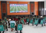 Korem 143/Halu Oleo Gelar Nobar Piala Dunia Bersama, Pererat Kebersamaan dan Semangat Persatuan
